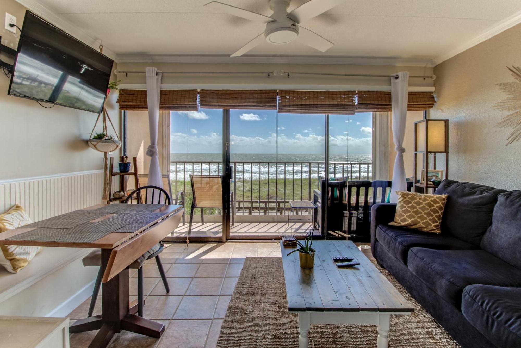 Oceanfront * Pool * Elevator * Boardwalk Apartman Carolina Beach Kültér fotó