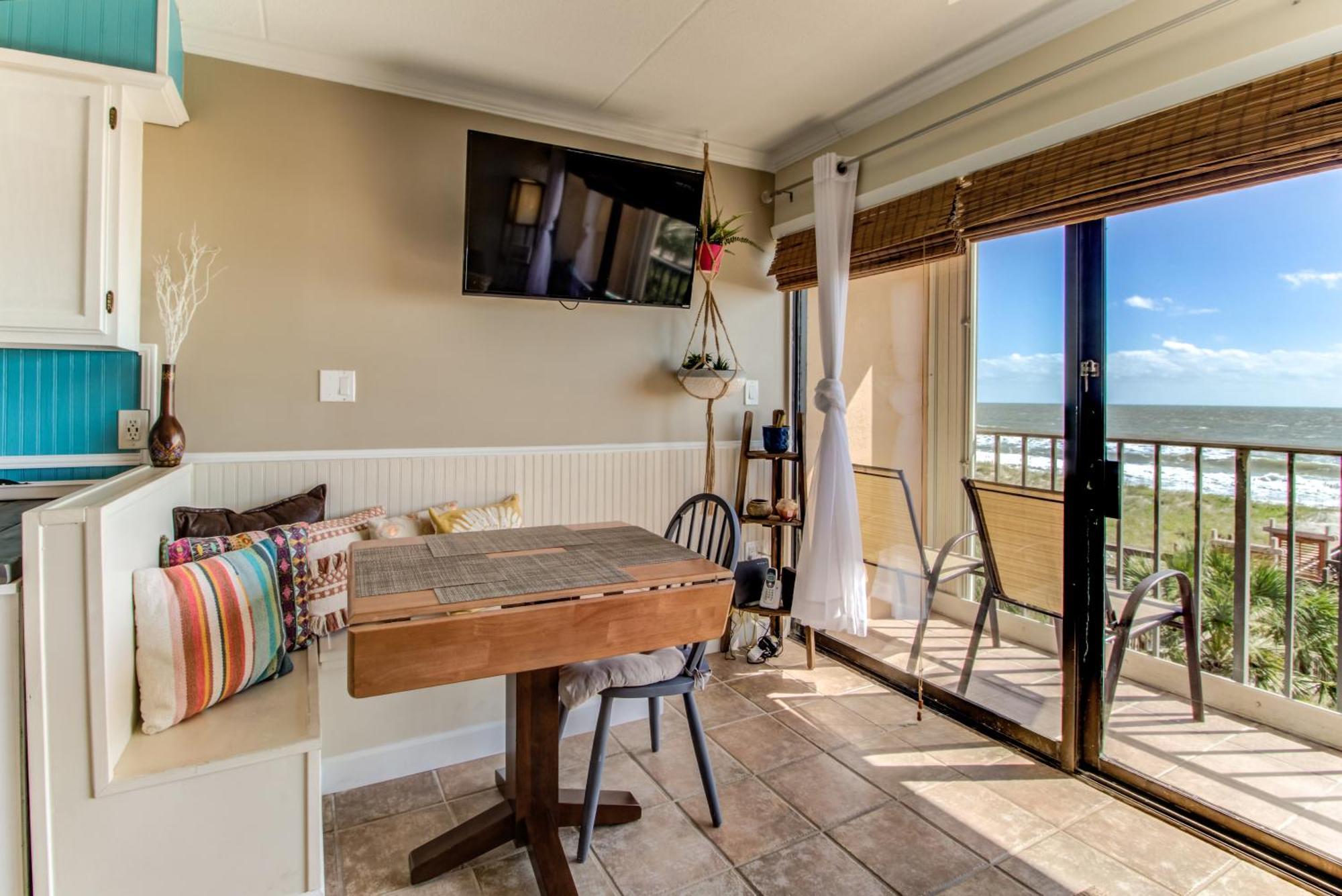 Oceanfront * Pool * Elevator * Boardwalk Apartman Carolina Beach Kültér fotó